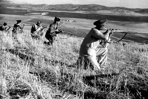 Andrei Friedmann - Robert Capa